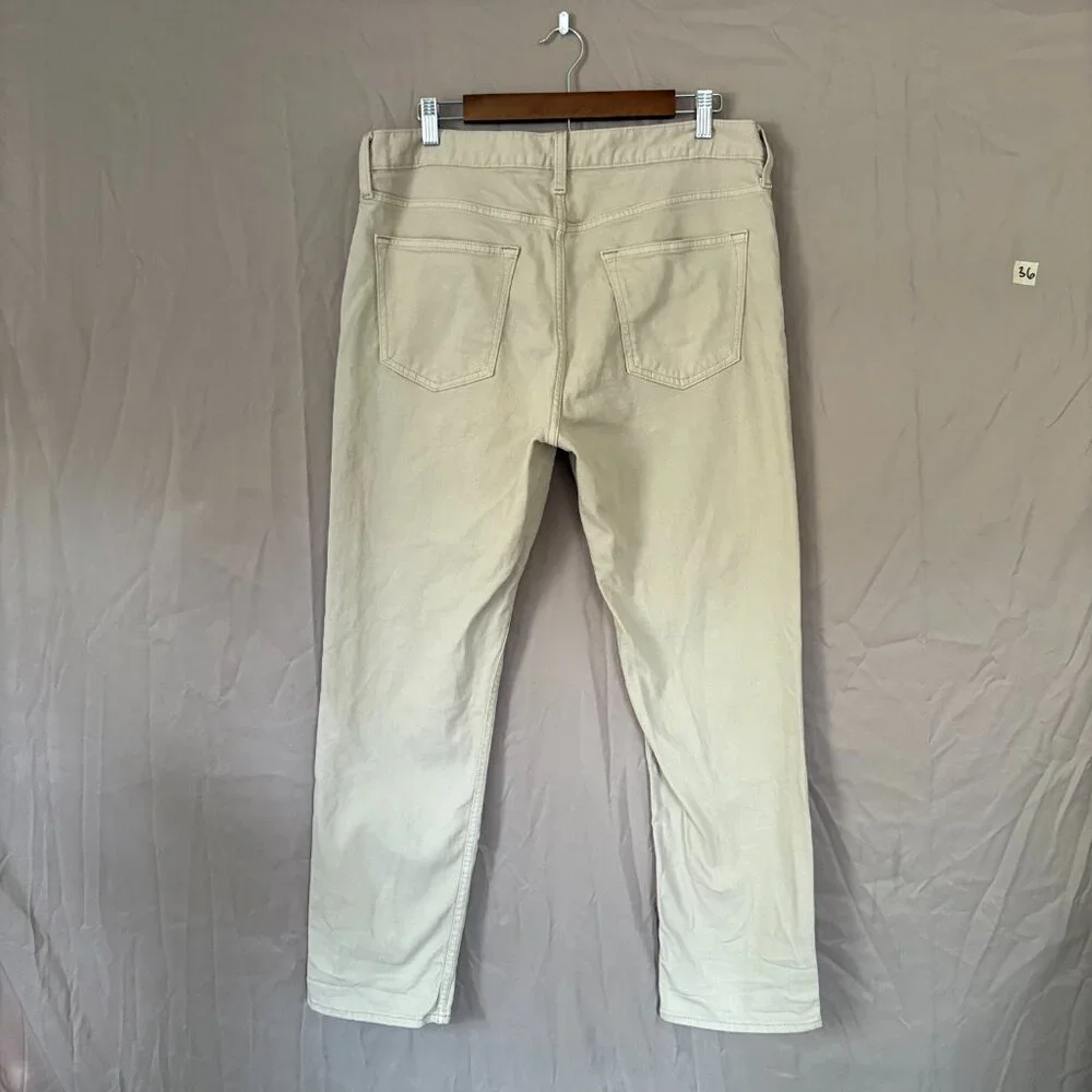 Old Navy Mens 5 Pocket Slim Light Khaki Built in Flex 34X30 Preppy Office Casual - Picture 6 of 12